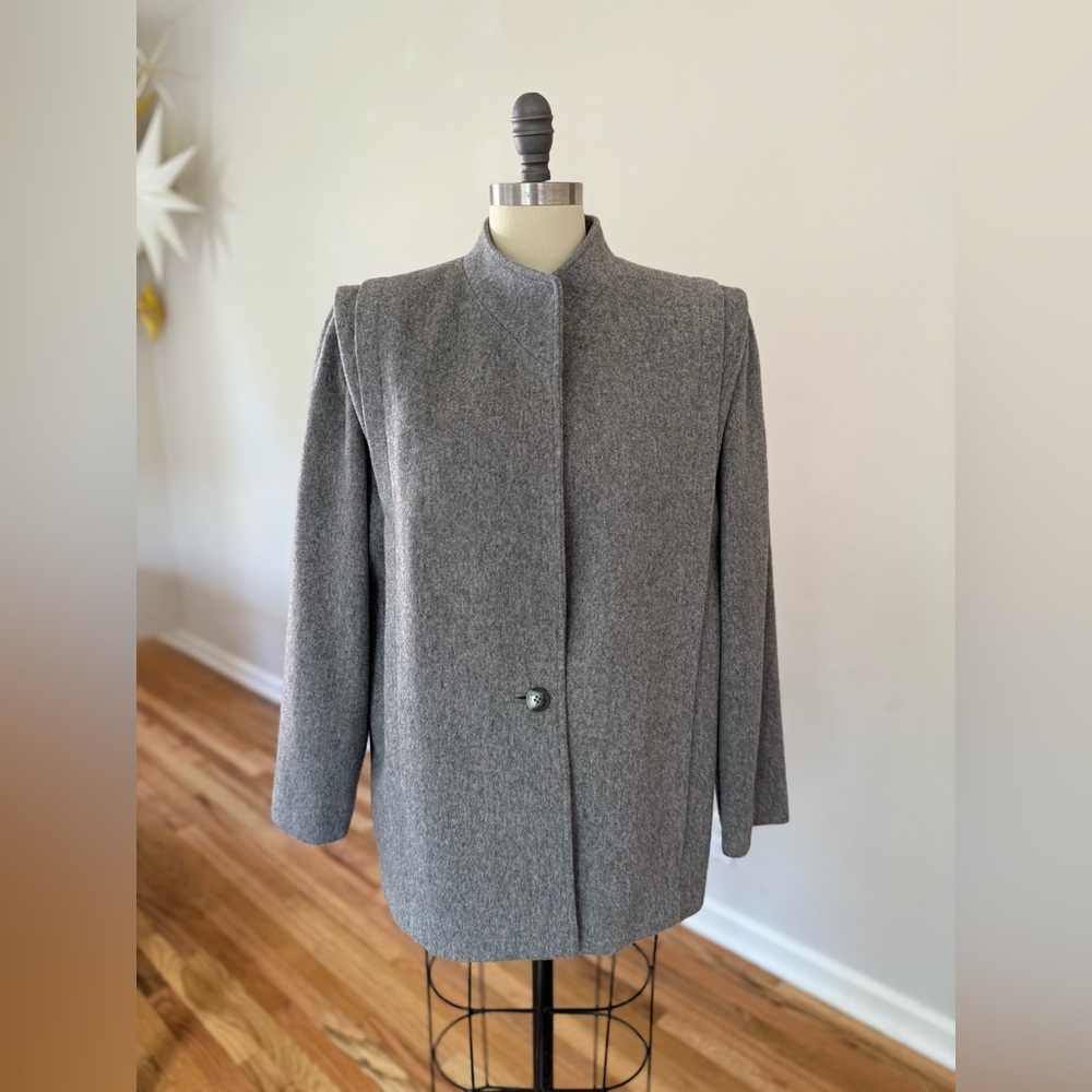 Vintage Raymond’s Gray Wool Coat | Minimalist Classic Single-Button Jacket